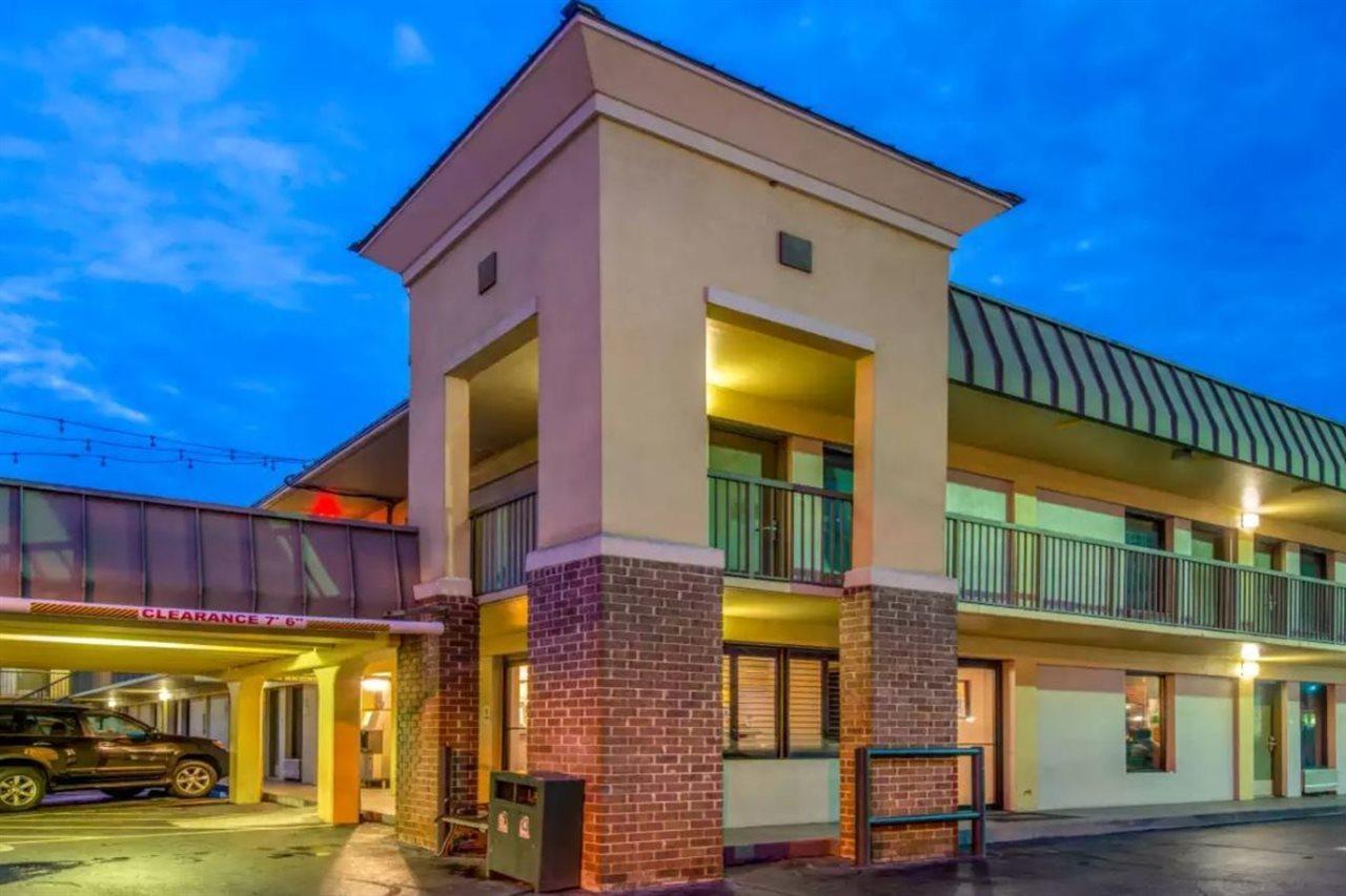 Quality Inn Savannah Historic District Luaran gambar